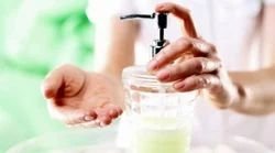 The Ultimate Guide to Herbal Handwash: Embracing Nature with Neem